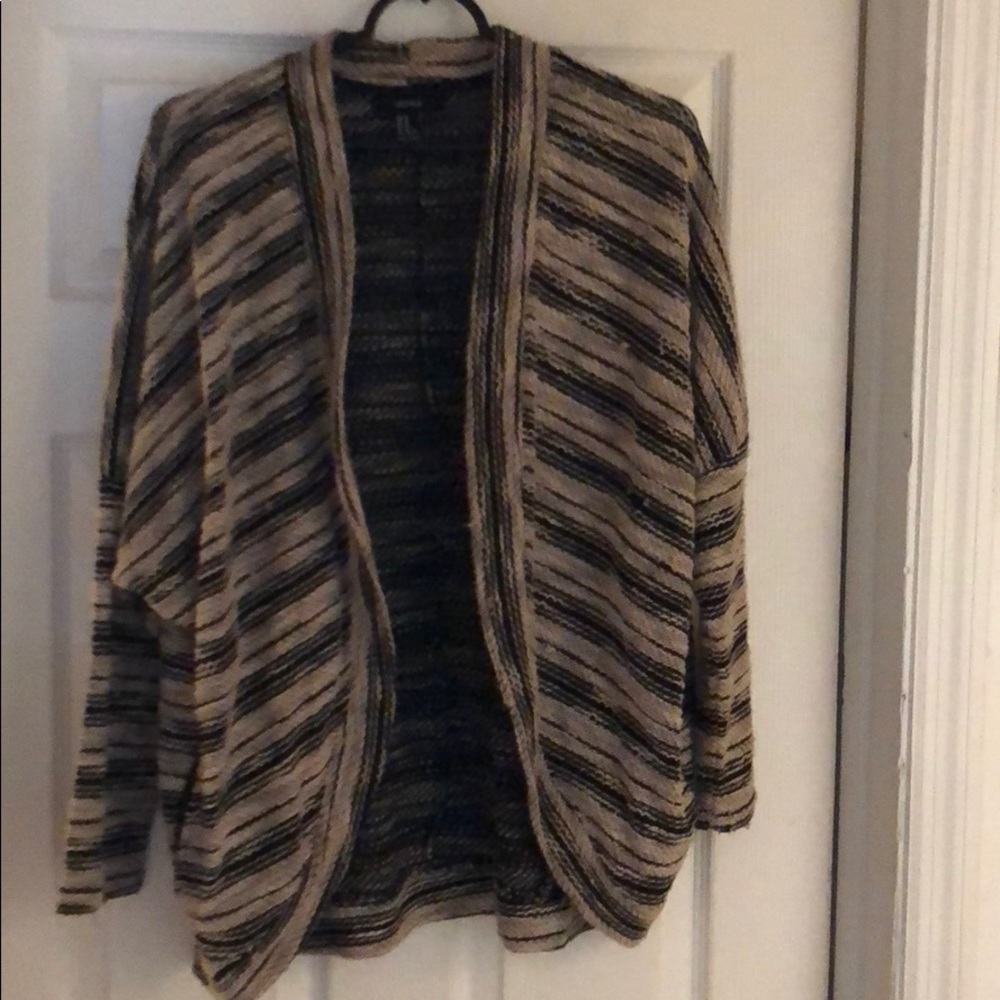 Sweater type shrug